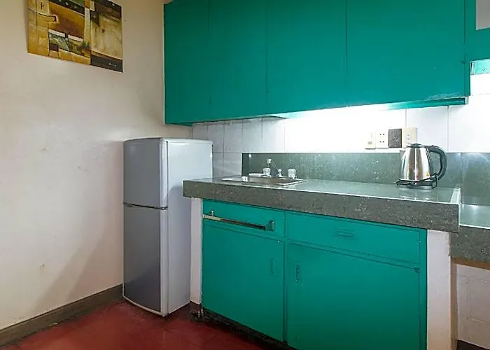 Hotel Reddoorz @ Broadway Court Apartelle Quezon *